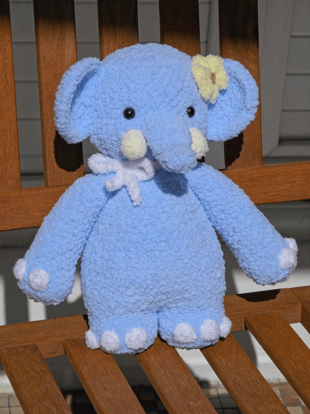 Eléphante Bleue